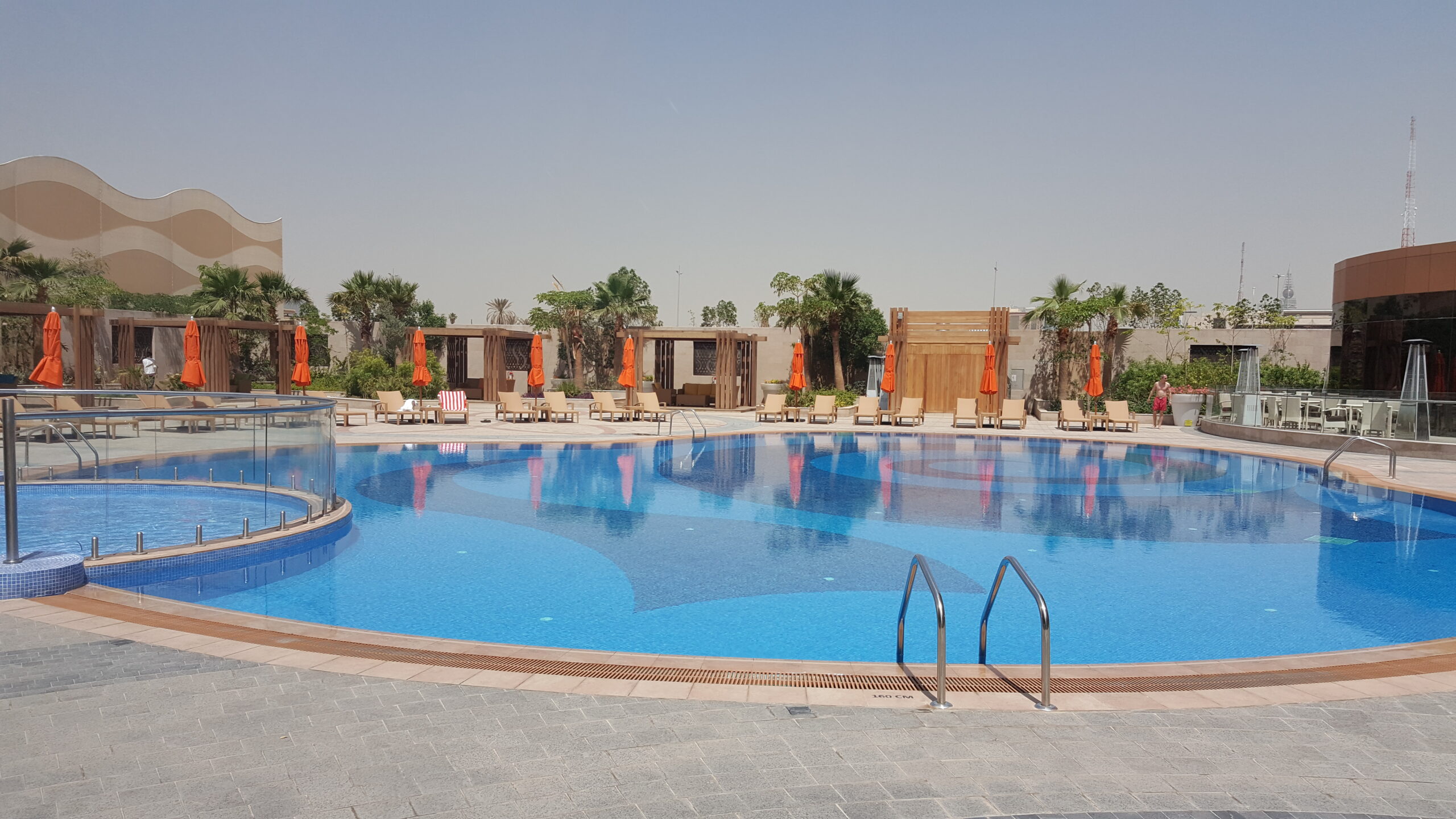 أعمال الإنشاء والبنية التحتية 20160421_103139_001