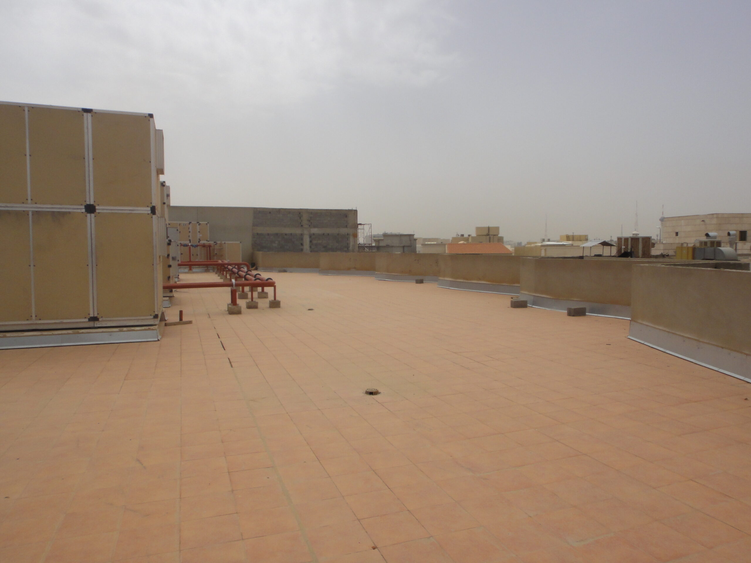 أعمال الإنشاء والبنية التحتية DSC00311