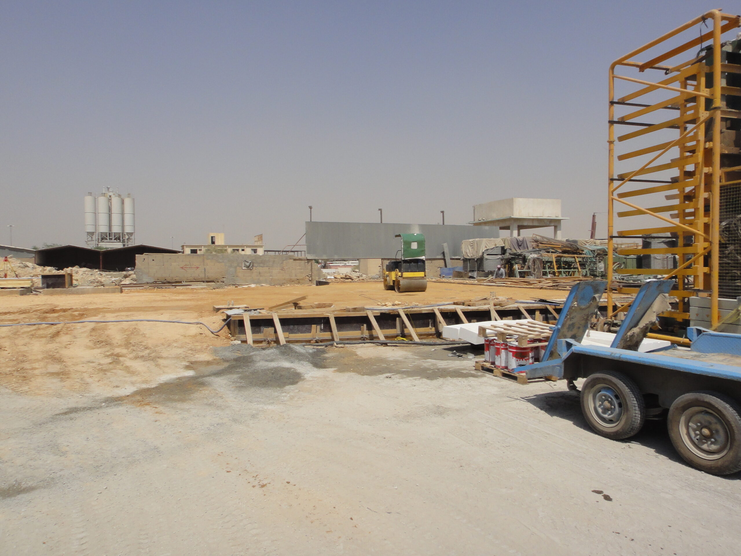 أعمال الإنشاء والبنية التحتية DSC00632