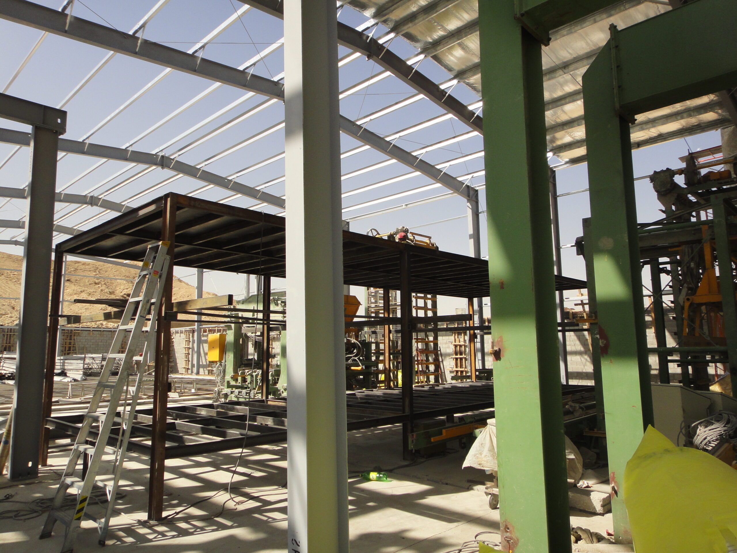 أعمال الإنشاء والبنية التحتية DSC00706