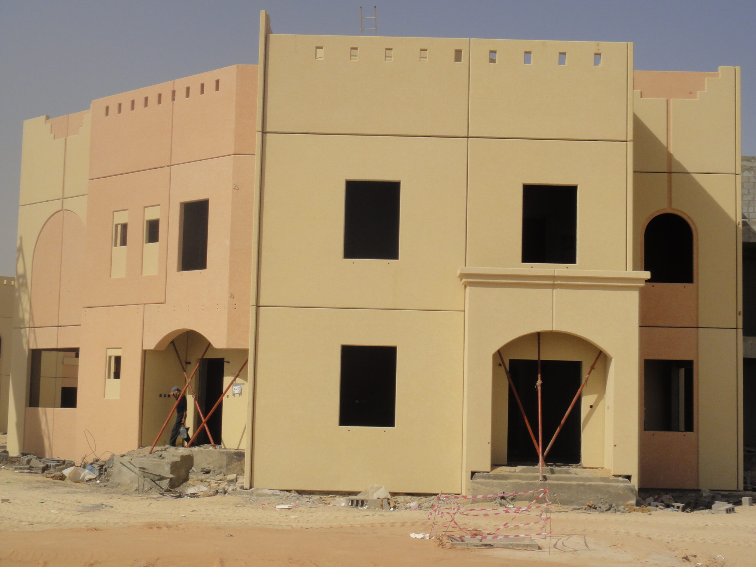 أعمال الإنشاء والبنية التحتية DSC00784