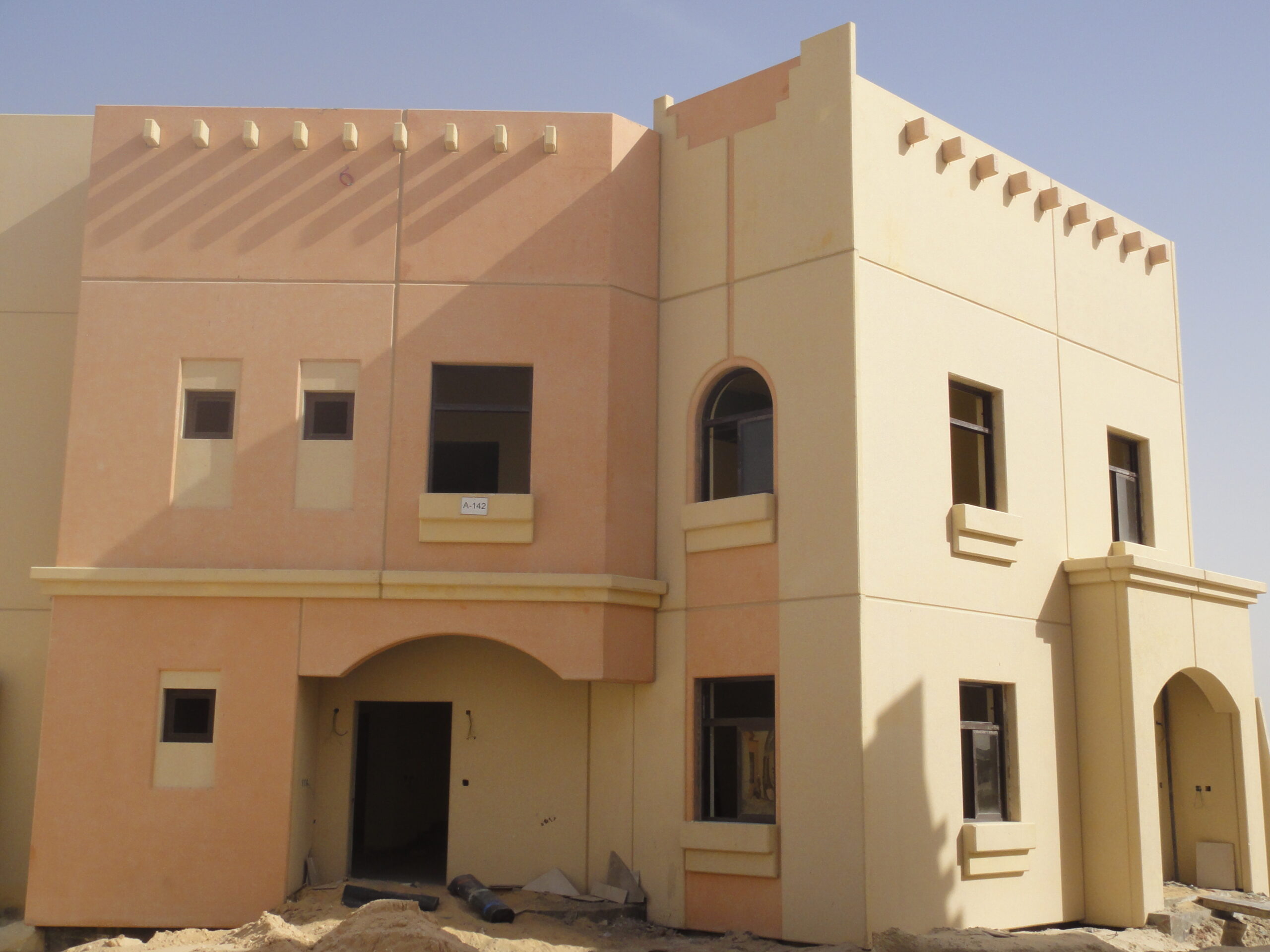 أعمال الإنشاء والبنية التحتية DSC00798