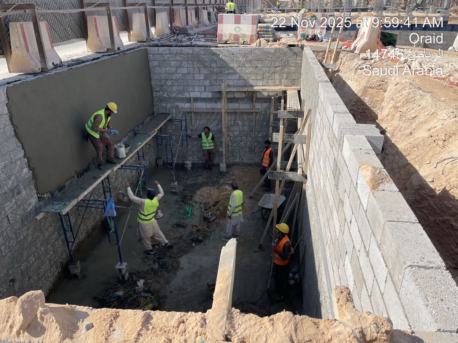 أعمال الإنشاء والبنية التحتية IMG-20251126-WA0051