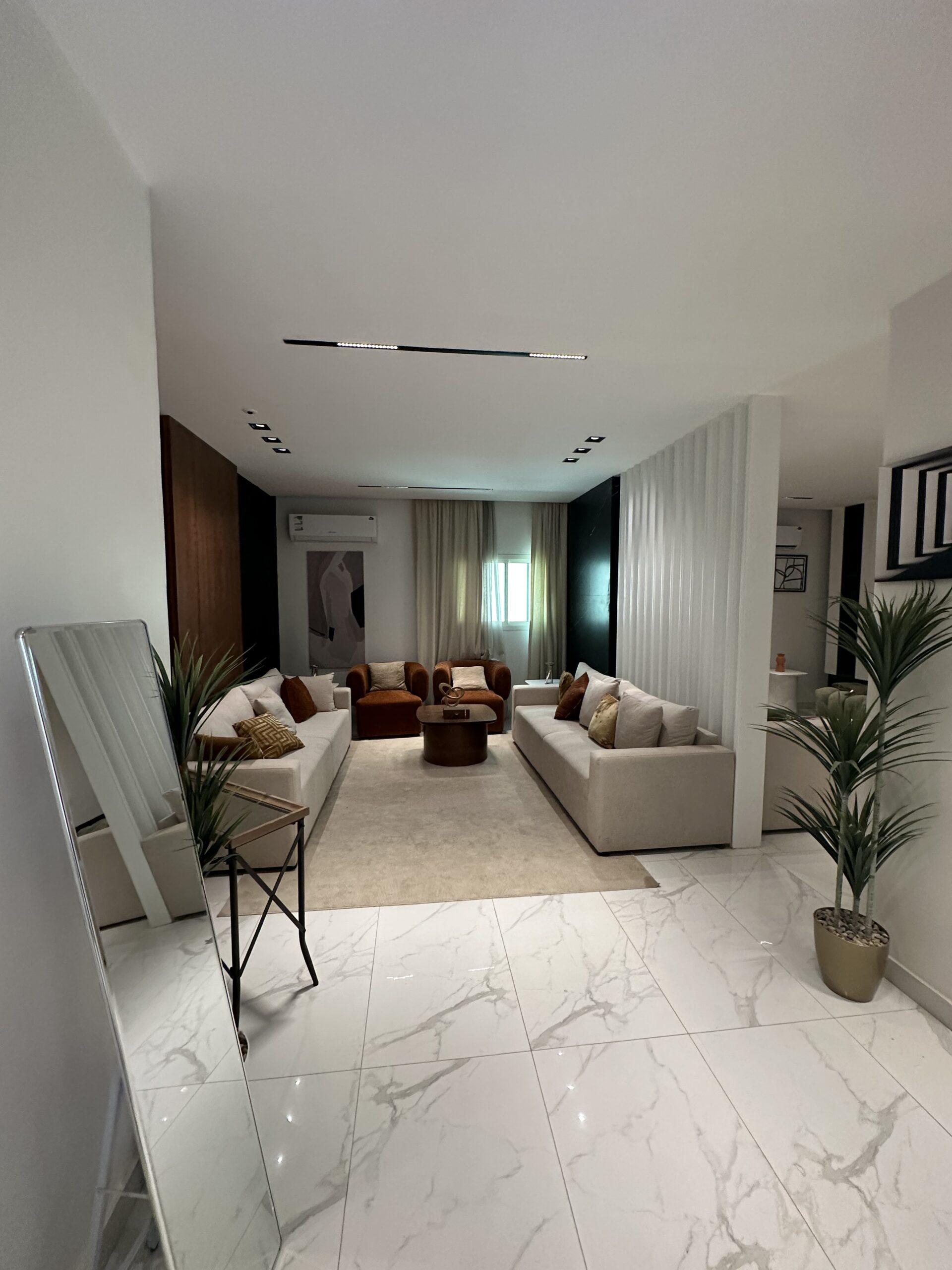 التصميم الداخلي والمعماري IMG_4428